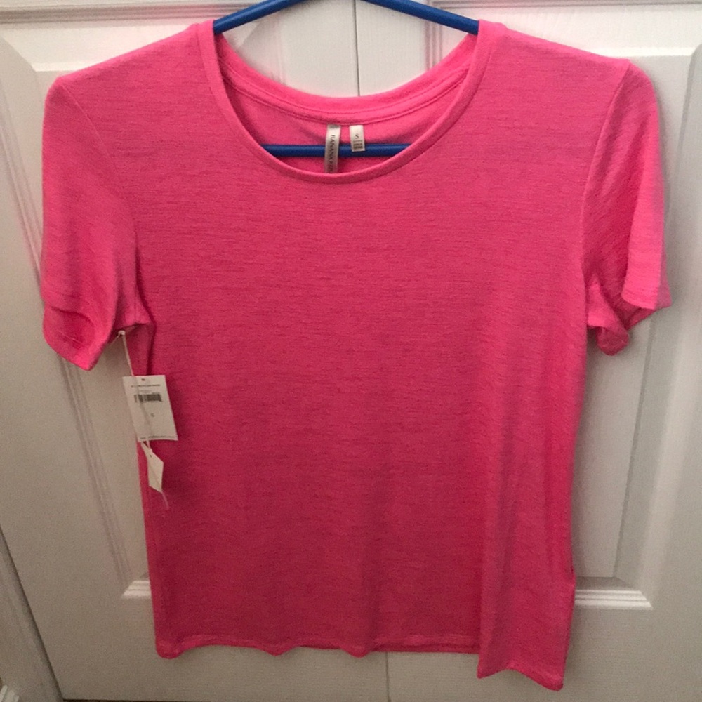 Banana Republic Signature Tee